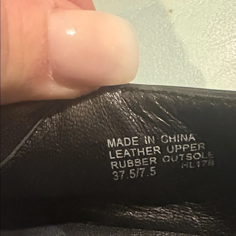 EUC Michael Kors Black and Cream WOMEN’s Loafers, 7.5 - Picture 8 of 8
